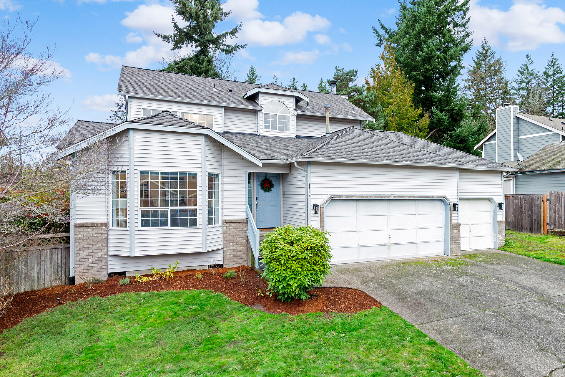 Home for sale by Seattle realtor Benjamin Chotzen. Click for details.