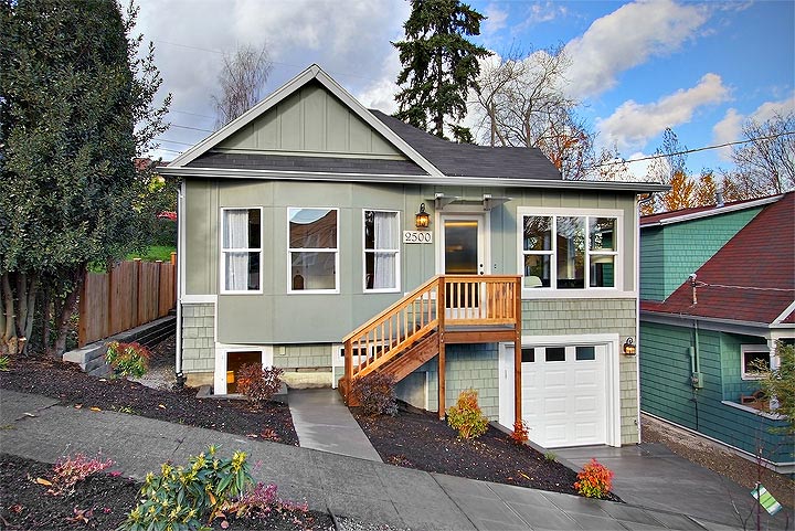 Home for sale by Seattle realtor Benjamin Chotzen. Click to Zoom.