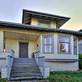 Home for sale by Seattle realtor Benjamin Chotzen. Click to Zoom.